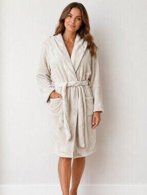 summer & rose Plush Hooded Robe in Beige